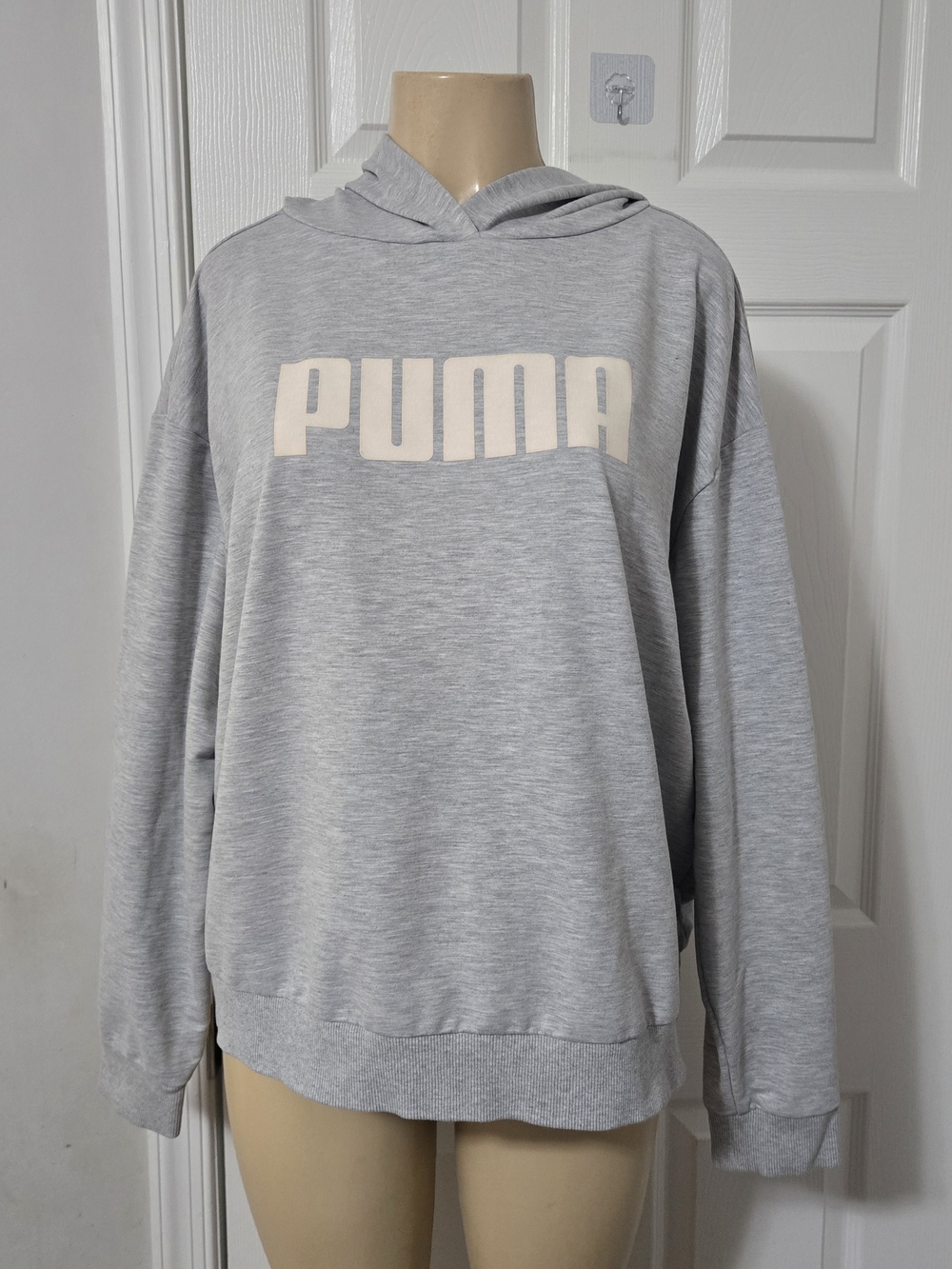 PUMA Women's Light Gray Logo Hoodie Sweater